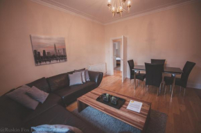 Stylish and Spacious two bed in Aberdeen's West End